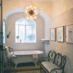 Arredamento bagno in stile shabby chic, tra country e retrò